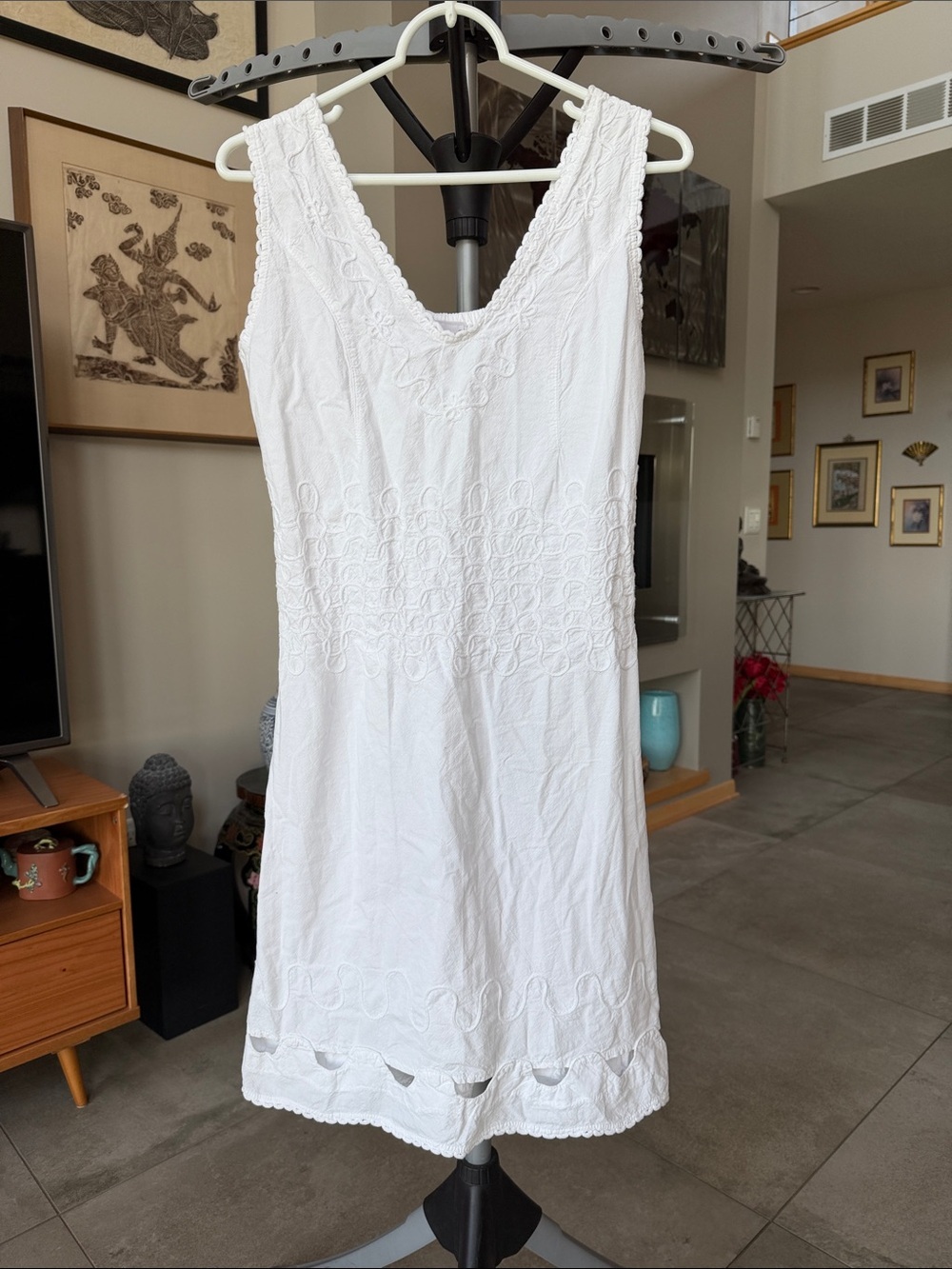 Giocam made in Peru White Embroidered Sleeveless Cotton Dress size M /fit like S